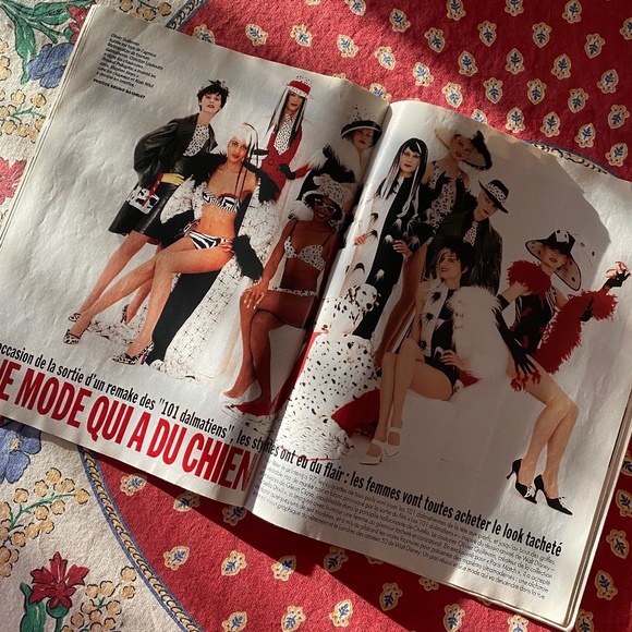 Paris Match Magazine I 1997 I Princess Caroline I H.R.H. of Hanover - Picture 11 of 16